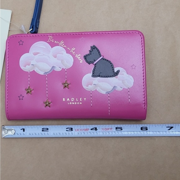 Radley London with clouds and stars Pink Wallet comes with dust cover - Picture 2 of 5